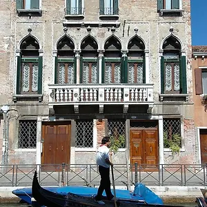 Palazzo Odoni Penzion