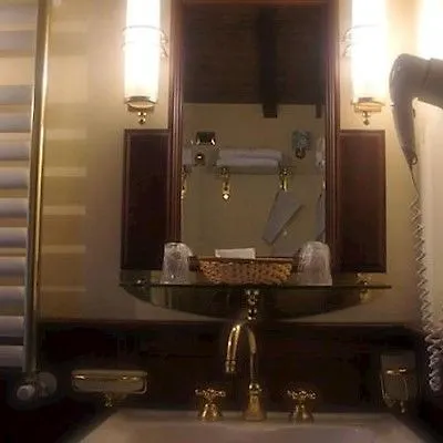 Hotel Lux Venedig 3*,